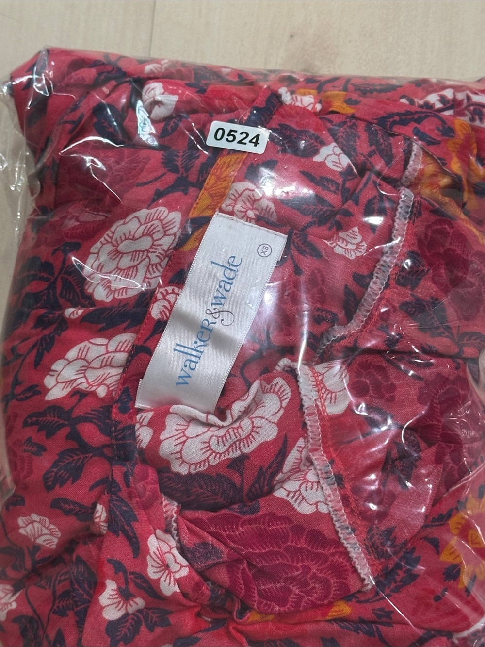 Walker & Wade Carrie Dress in Cherry Sz XS Bohemian Resort Wear Floral Oversized - Picture 10 of 10